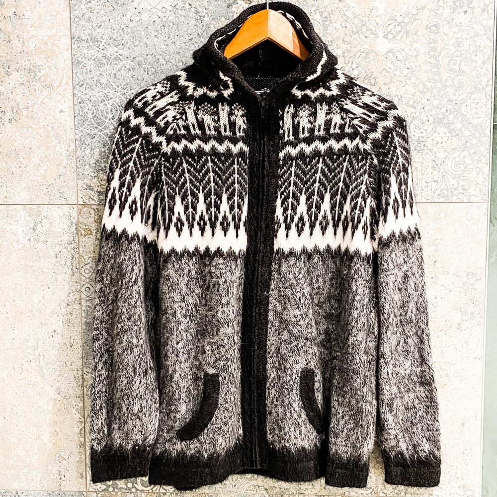 NWOT Peruvian Unisex Handmade ALPACA Full Zip Hooded Sweater, Size S/M